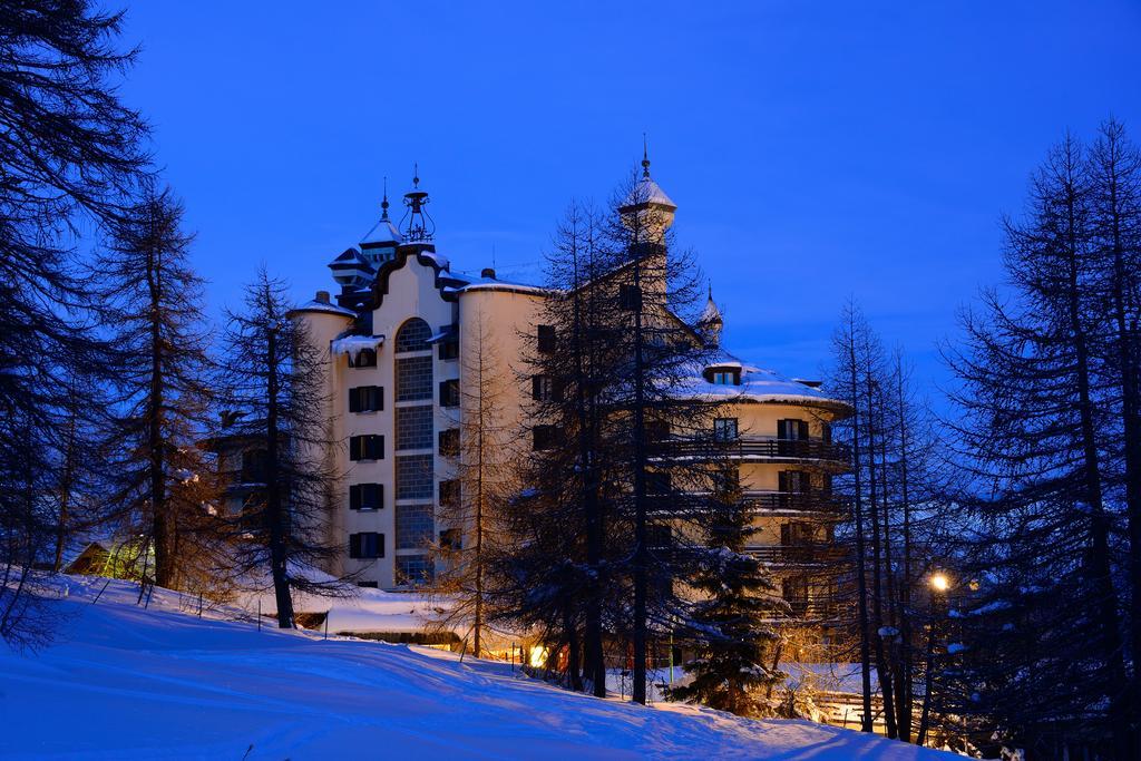 Отель Principi Di Piemonte Сестриере Экстерьер фото